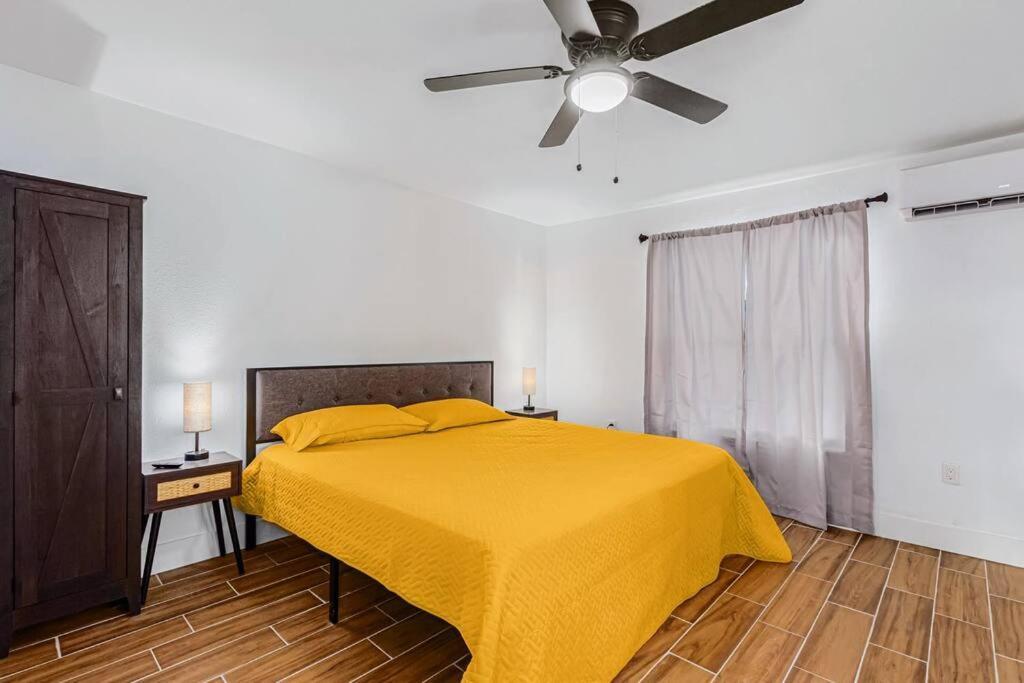Phoenix Retreat - 1 Bedroom King Suite With 2 Smart Tvs - 10 Min From Airp - Unit B Esterno foto